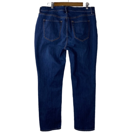 Old Navy Denim - Old Navy Women’s Curvy Profile Mid-Rise Straight-Leg Jeans, EUC, Size 14 Short